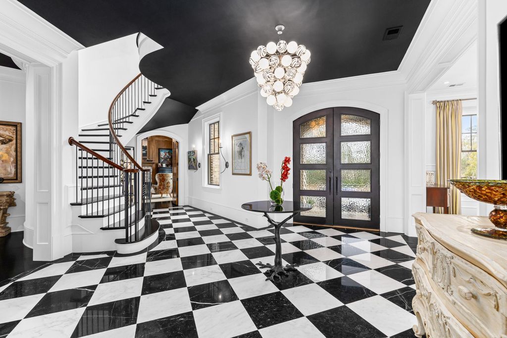 Image 18 of property listing at 428 Ralston Creek Street, Daniel Island, SC 29492