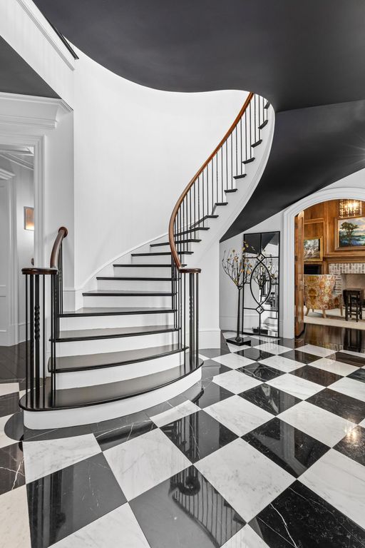 Image 19 of property listing at 428 Ralston Creek Street, Daniel Island, SC 29492