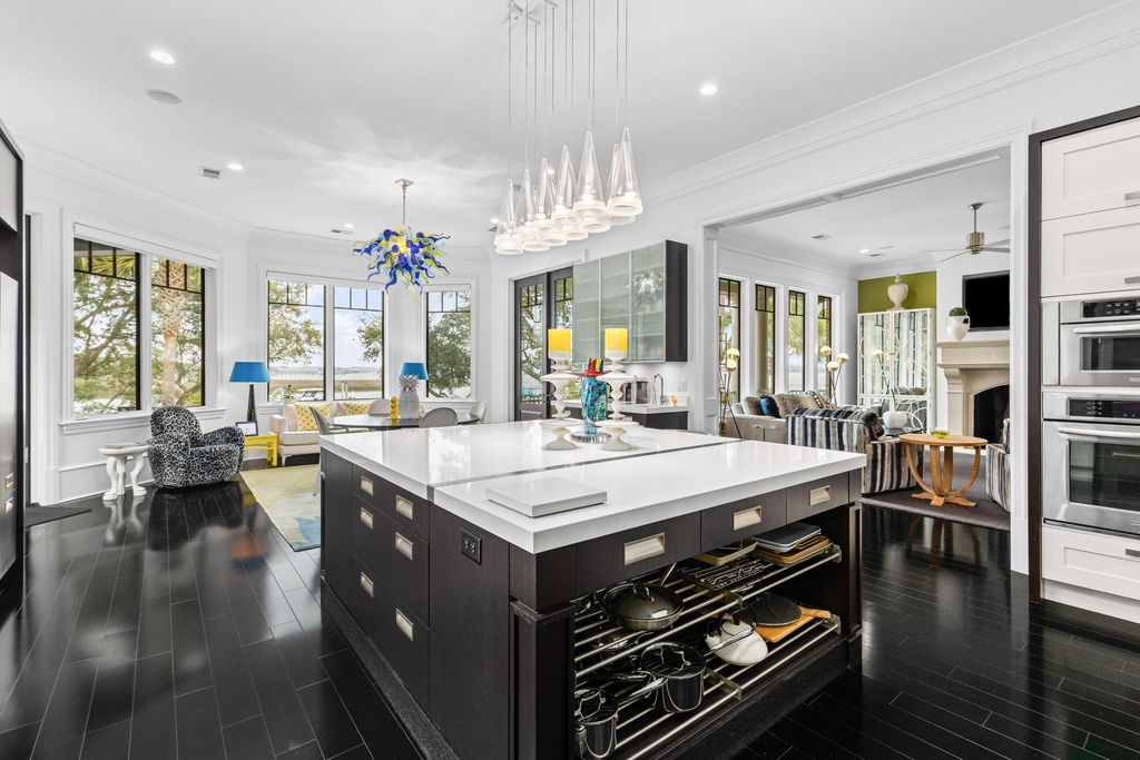 Image 33 of property listing at 428 Ralston Creek Street, Daniel Island, SC 29492