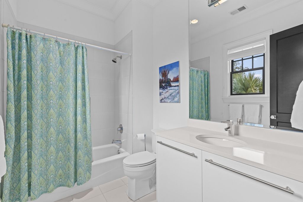 Image 68 of property listing at 428 Ralston Creek Street, Daniel Island, SC 29492