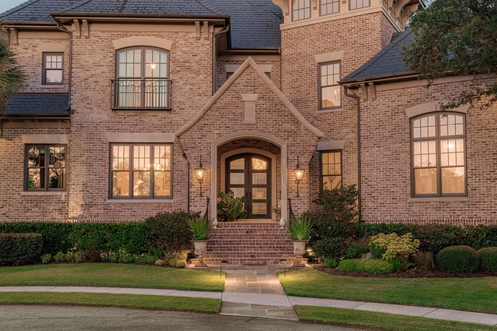 Image 89 of property listing at 428 Ralston Creek Street, Daniel Island, SC 29492