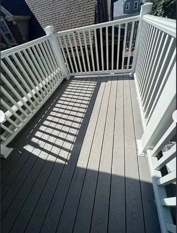 12 York St, Boston, MA 02121