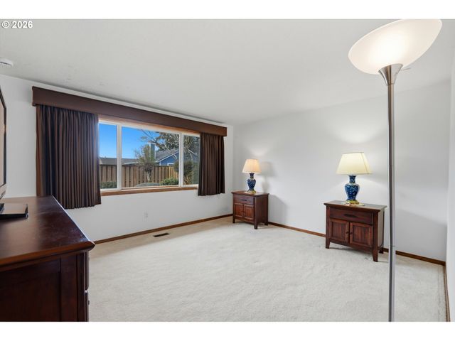 361 Sw NANCY Ave, Gresham, OR 97030