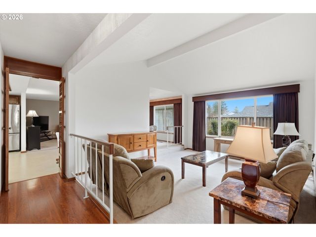 361 Sw NANCY Ave, Gresham, OR 97030