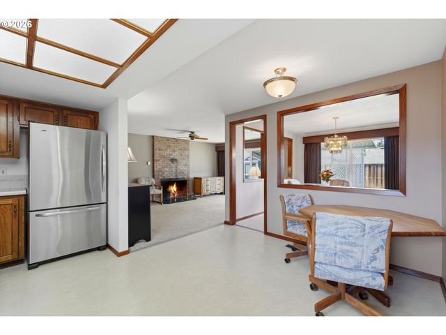 361 Sw NANCY Ave, Gresham, OR 97030