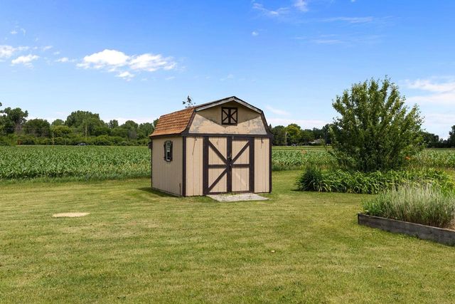 4400 COUNTY ROAD T, Oshkosh, WI 54904