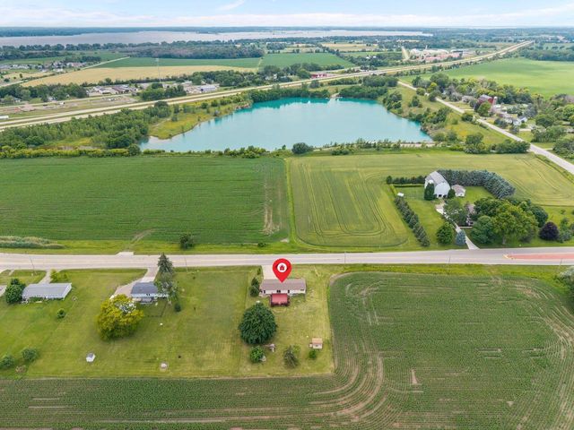 4400 COUNTY ROAD T, Oshkosh, WI 54904