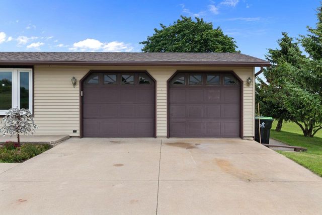 4400 COUNTY ROAD T, Oshkosh, WI 54904