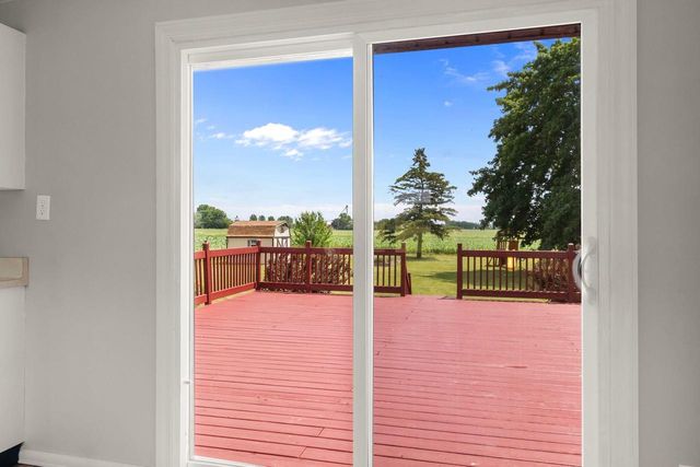 4400 COUNTY ROAD T, Oshkosh, WI 54904