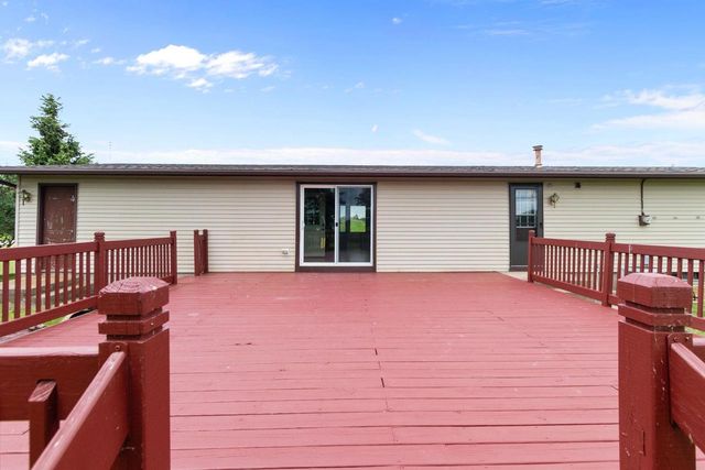 4400 COUNTY ROAD T, Oshkosh, WI 54904