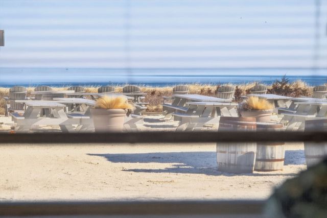 4 Freeman Avenue, Sandwich, MA 02563