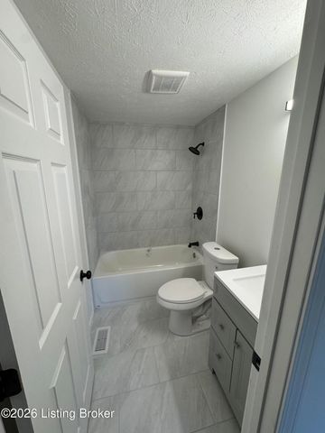 6605 Vandre Ave, Louisville, KY 40228