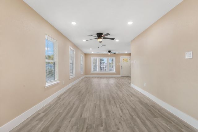 3236 Tom Ellen Street, Fort Worth, TX 76111