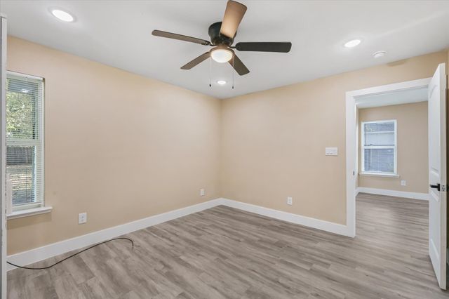 3236 Tom Ellen Street, Fort Worth, TX 76111