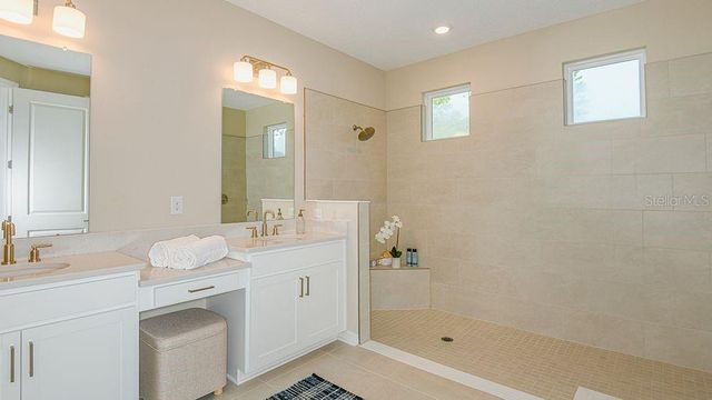4 ARMENIA COURT, Palm Coast, FL 32137