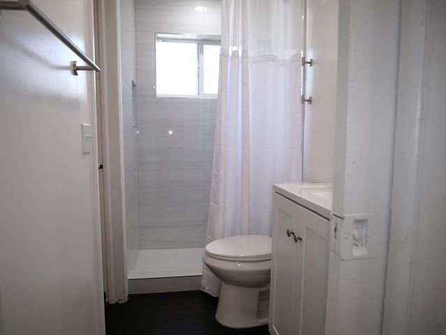 3521 NW 29th Street, Lauderdale Lakes, FL 33311