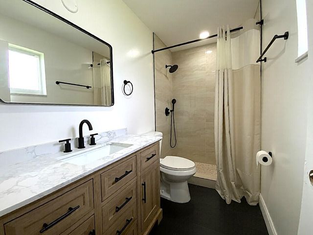 3521 NW 29th Street, Lauderdale Lakes, FL 33311