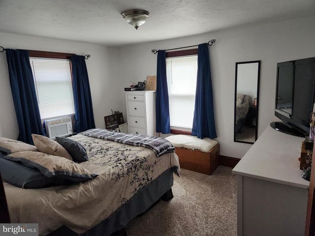 221 PRINCESS ST, Hanover, PA 17331