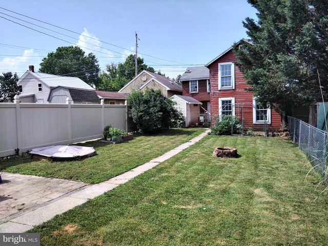 221 PRINCESS ST, Hanover, PA 17331