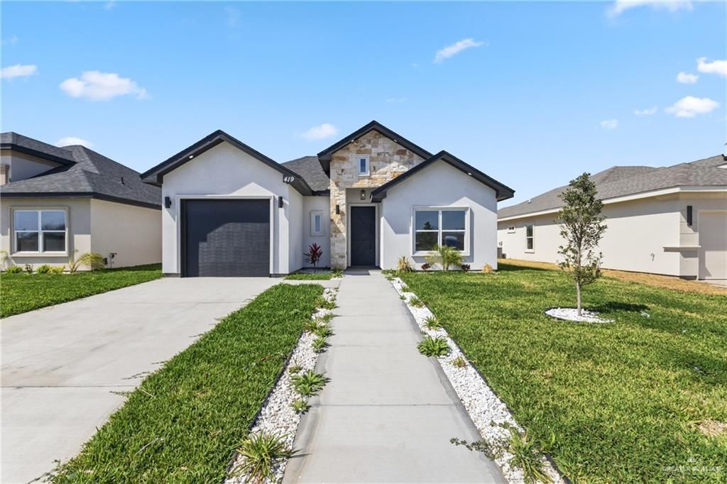 419 Serg Loop, Alamo, TX 78516