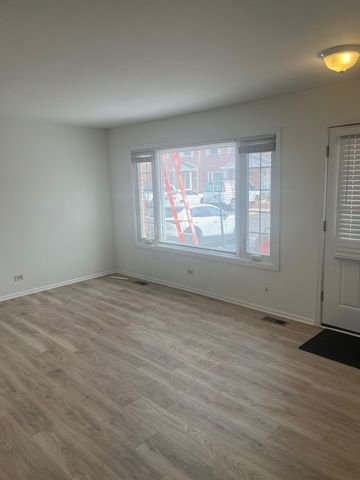 2122 Rugen Road C, Glenview, IL 60026