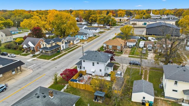 1022 Division Street, Mishawaka, IN 46545