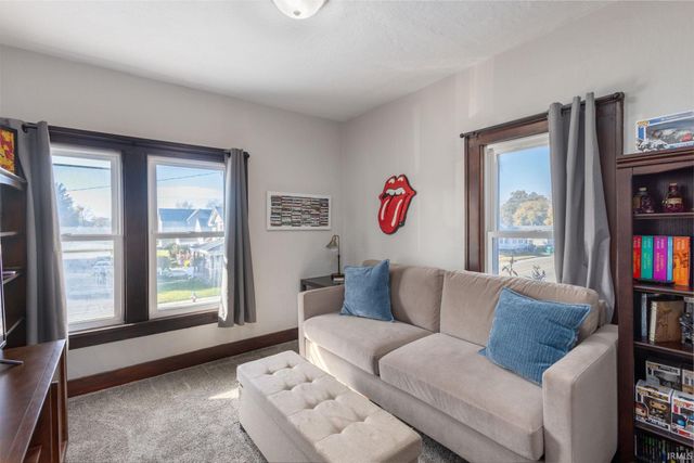 1022 Division Street, Mishawaka, IN 46545