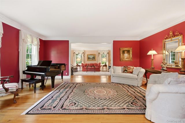 61 Linden Lane, Upper Brookville, NY 11545