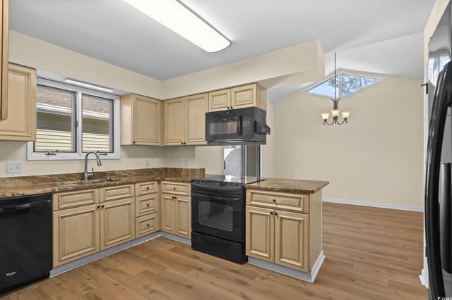 102 St. Andrews Ln., Myrtle Beach, SC 29588