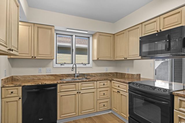 102 St. Andrews Ln., Myrtle Beach, SC 29588