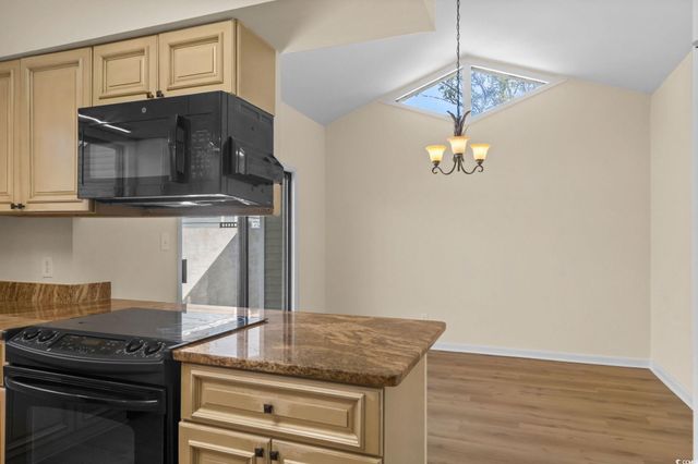 102 St. Andrews Ln., Myrtle Beach, SC 29588