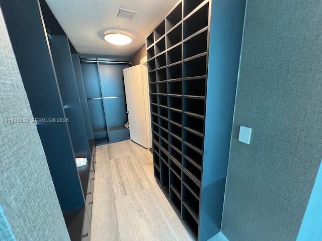 900 Biscayne Blvd 5605, Miami, FL 33132