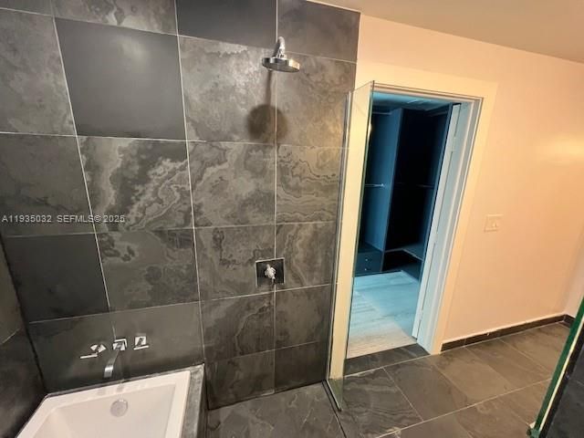 900 Biscayne Blvd 5605, Miami, FL 33132