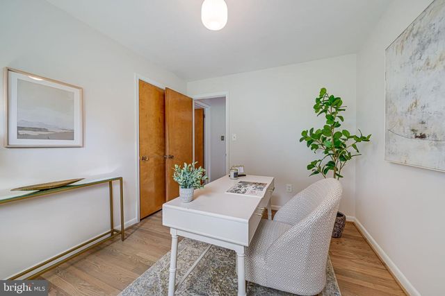 2566 MILITARY RD, Arlington, VA 22207