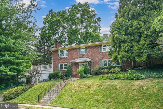 2566 MILITARY RD, Arlington, VA 22207