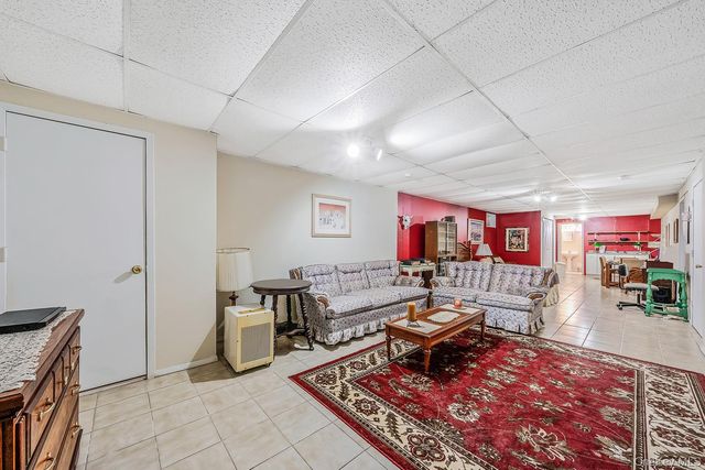 22 Jerusalem Hollow Road, Manorville, NY 11949