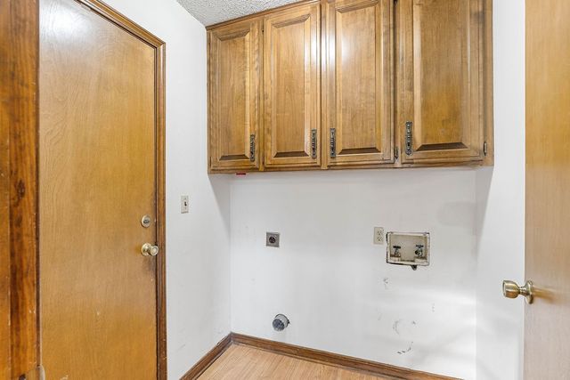 4 Osmington Lane, Bella Vista, AR 72714