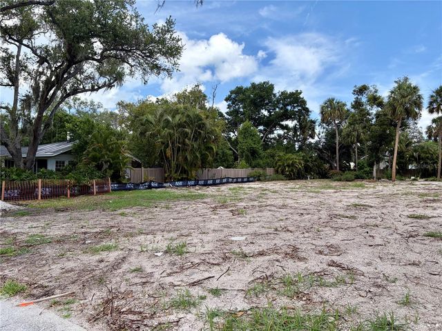 240 PRESIDENT LOT 17 STREET, Dunedin, FL 34698