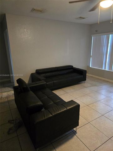 2111 N 57th Terrace, Hollywood, FL 33021