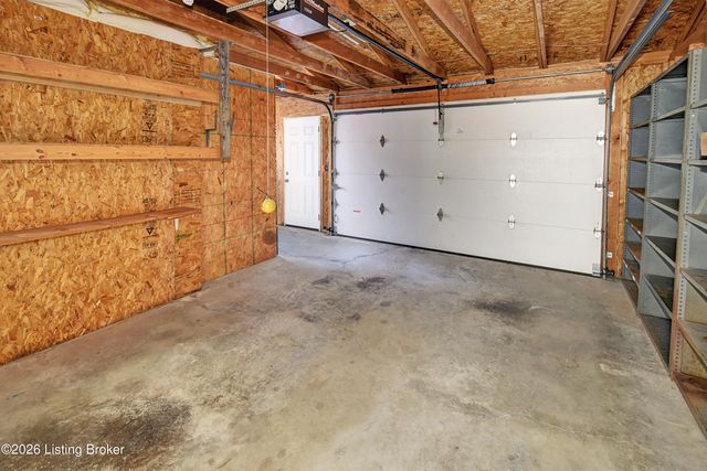 11524 Lower River Rd, Louisville, KY 40272