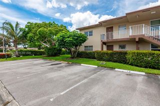 7200 NW 4th Place 101, Margate, FL 33063