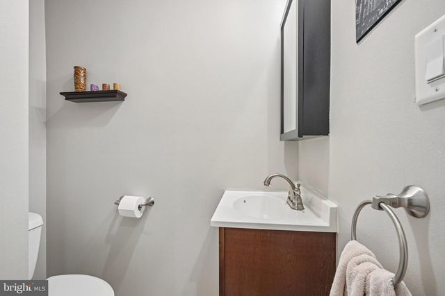 2535 S CARLISLE ST, Philadelphia, PA 19145