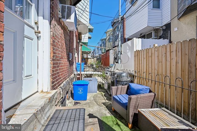 2535 S CARLISLE ST, Philadelphia, PA 19145