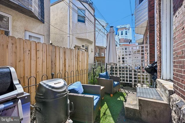 2535 S CARLISLE ST, Philadelphia, PA 19145