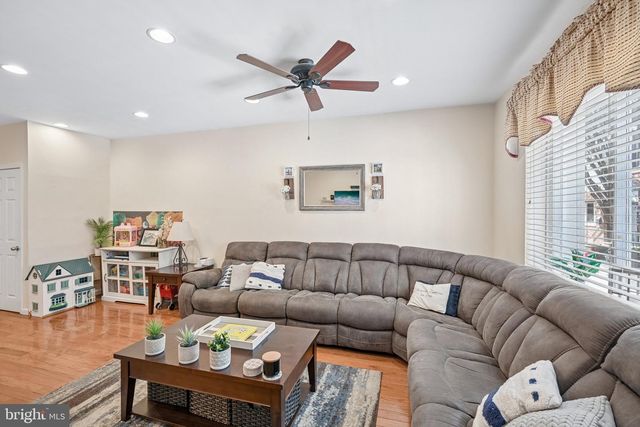 2535 S CARLISLE ST, Philadelphia, PA 19145