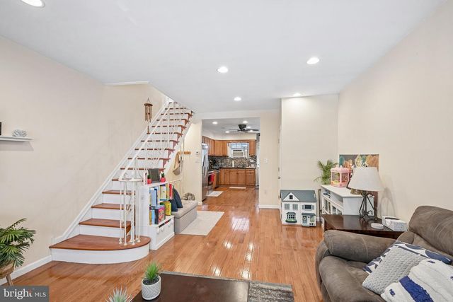 2535 S CARLISLE ST, Philadelphia, PA 19145