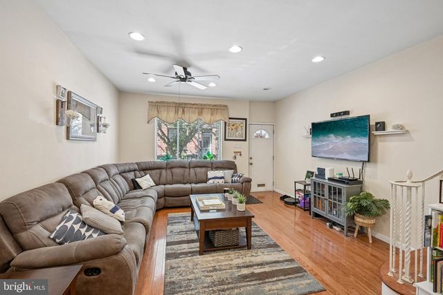 2535 S CARLISLE ST, Philadelphia, PA 19145
