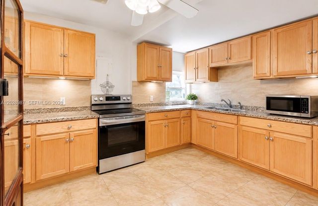 3315 NW 11th Ave, Miami, FL 33127