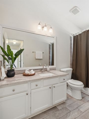 6205 Fernwood Drive, Arlington, TX 76001