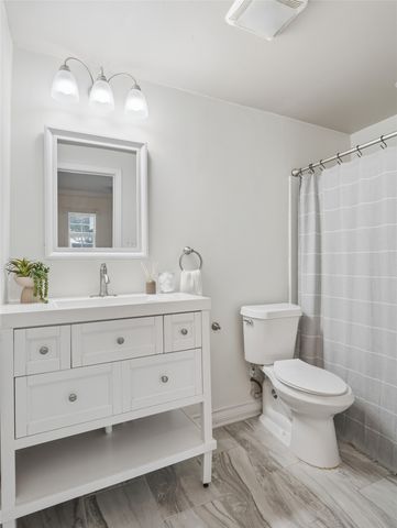 6205 Fernwood Drive, Arlington, TX 76001